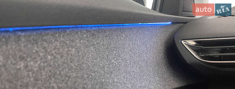 Внедорожник / Кроссовер Peugeot 3008 2020 в Львове