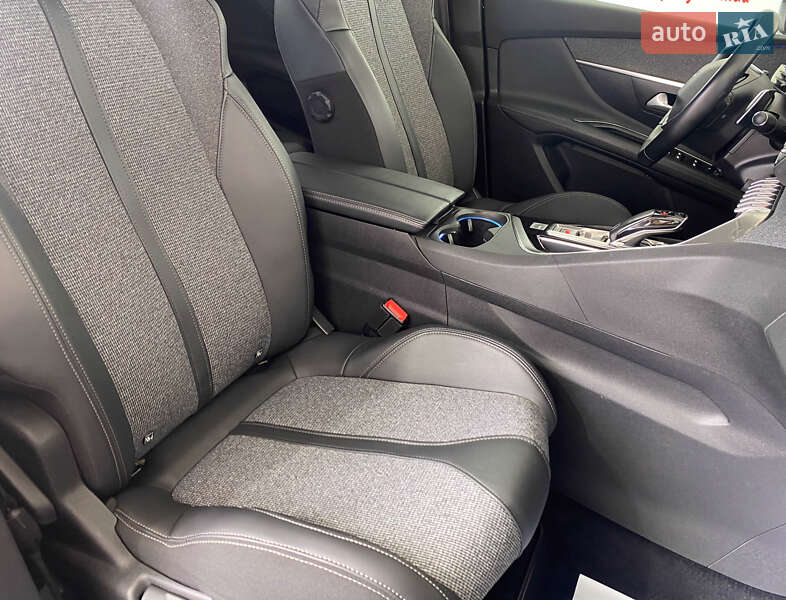 Внедорожник / Кроссовер Peugeot 3008 2020 в Львове