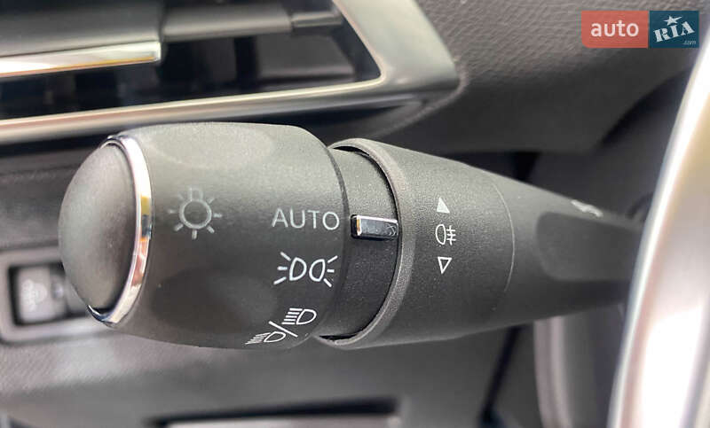 Внедорожник / Кроссовер Peugeot 3008 2020 в Львове