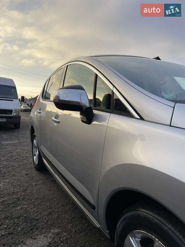 Внедорожник / Кроссовер Peugeot 3008 2013 в Дубно фото 7 Внедорожник / Кроссовер Peugeot 3008 2013 в Дубно