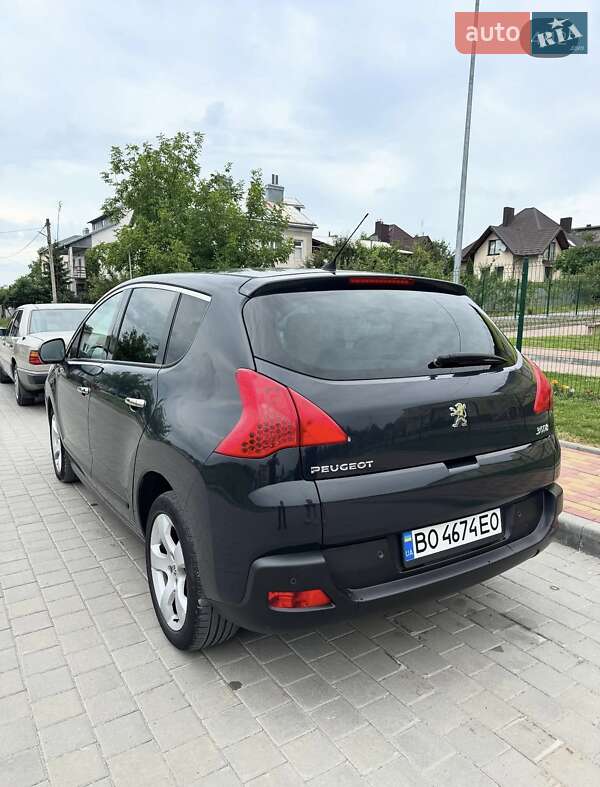 Внедорожник / Кроссовер Peugeot 3008 2011 в Тернополе