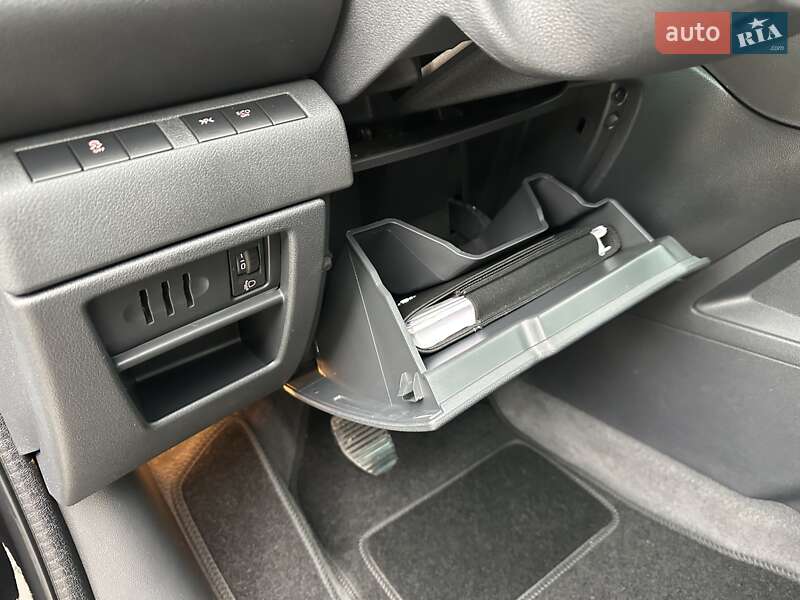 Внедорожник / Кроссовер Peugeot 3008 2016 в Луцке