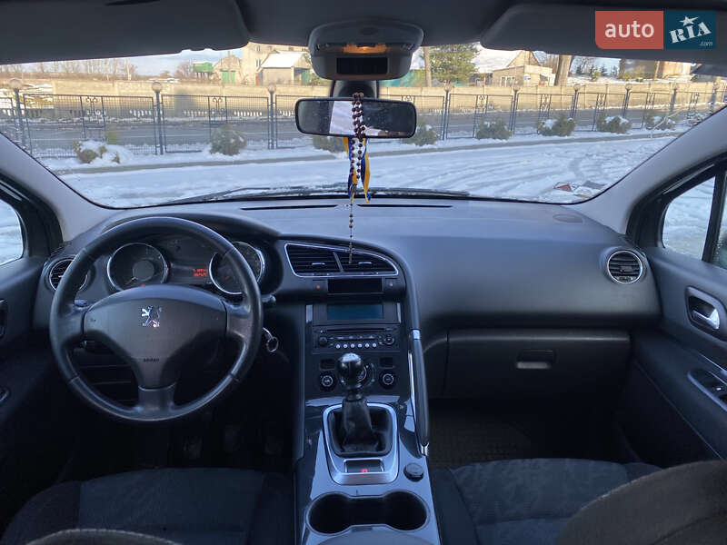 Внедорожник / Кроссовер Peugeot 3008 2010 в Городке