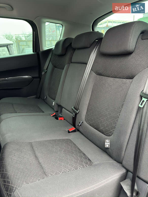 Внедорожник / Кроссовер Peugeot 3008 2015 в Киеве фото 32 Внедорожник / Кроссовер Peugeot 3008 2015 в Киеве