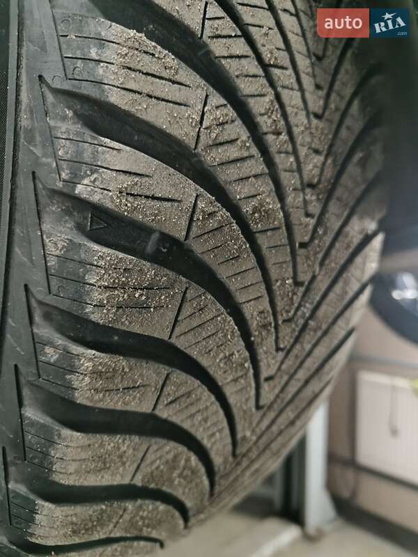 Внедорожник / Кроссовер Peugeot 3008 2017 в Львове фото 42 Внедорожник / Кроссовер Peugeot 3008 2017 в Львове