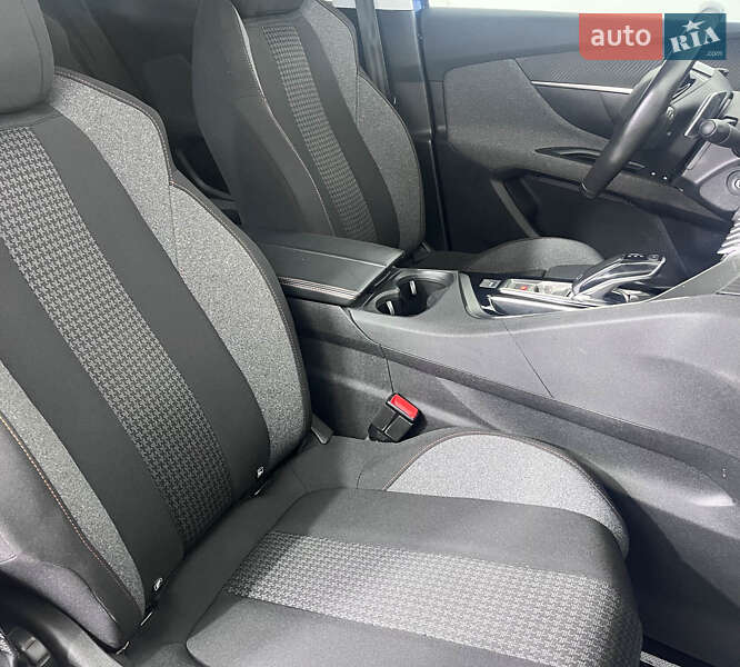 Внедорожник / Кроссовер Peugeot 3008 2019 в Львове