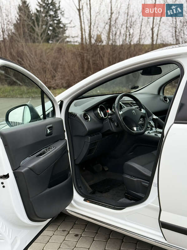 Позашляховик / Кросовер Peugeot 3008 2015 в Старокостянтинові