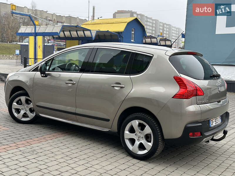 Внедорожник / Кроссовер Peugeot 3008 2014 в Тернополе
