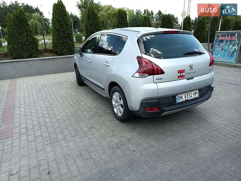 Внедорожник / Кроссовер Peugeot 3008 2015 в Вараше