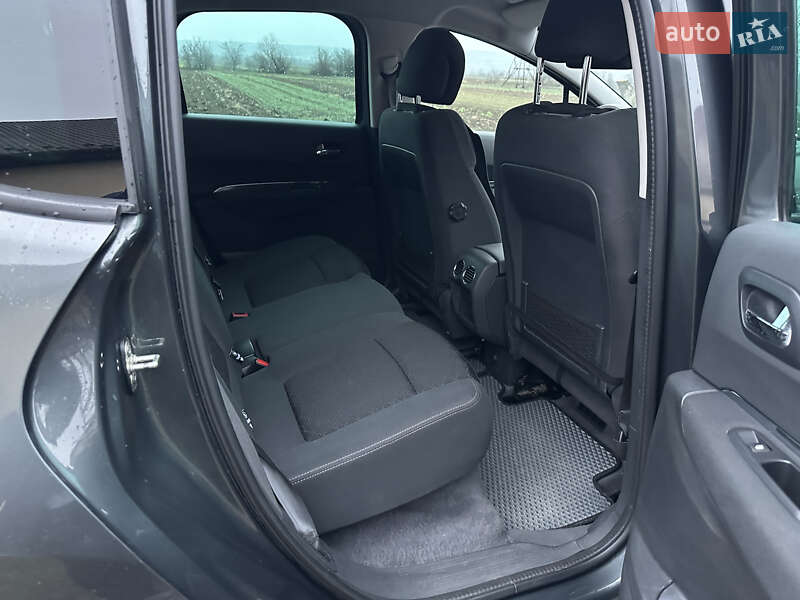 Внедорожник / Кроссовер Peugeot 3008 2015 в Львове фото 21 Внедорожник / Кроссовер Peugeot 3008 2015 в Львове