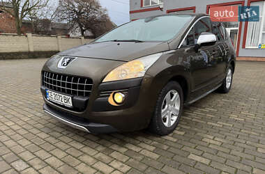 Позашляховик / Кросовер Peugeot 3008 2011 в Чернівцях
