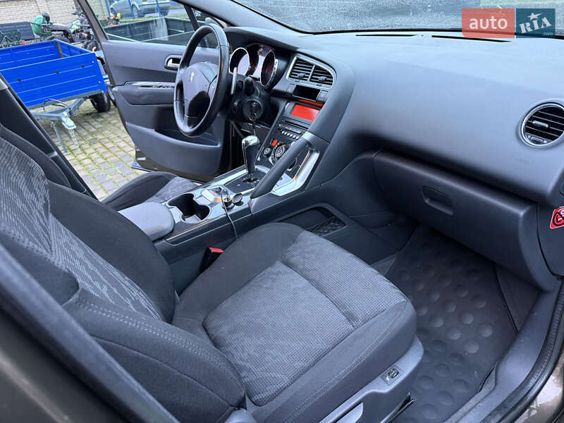 Внедорожник / Кроссовер Peugeot 3008 2011 в Черновцах фото 16 Внедорожник / Кроссовер Peugeot 3008 2011 в Черновцах