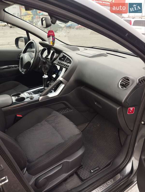 Внедорожник / Кроссовер Peugeot 3008 2010 в Черновцах фото 35 Внедорожник / Кроссовер Peugeot 3008 2010 в Черновцах