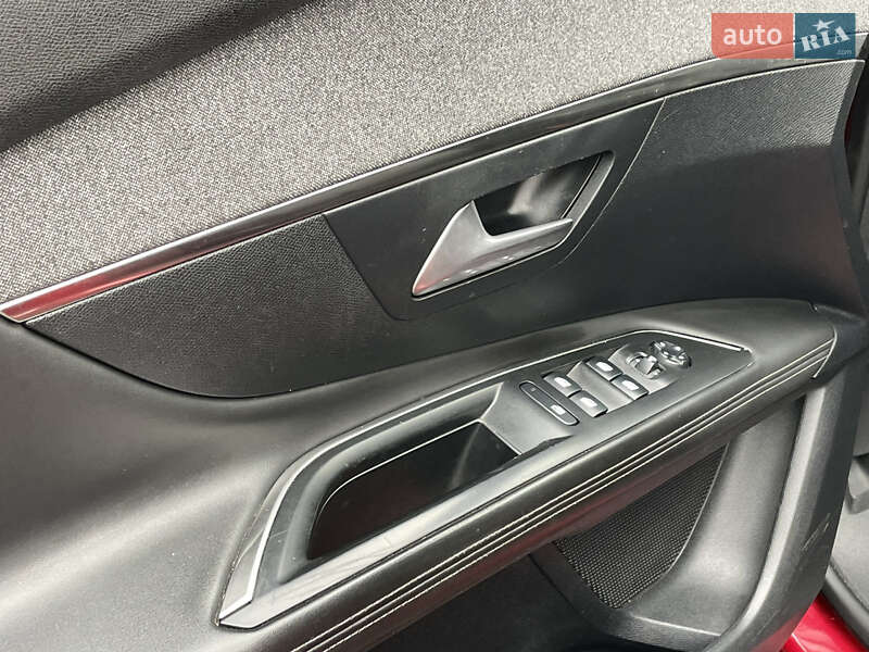 Позашляховик / Кросовер Peugeot 3008 2017 в Києві