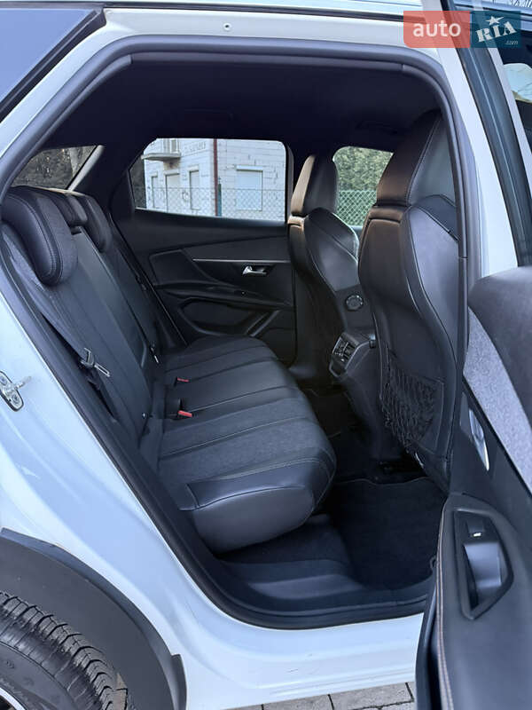 Внедорожник / Кроссовер Peugeot 3008 2017 в Львове фото 69 Внедорожник / Кроссовер Peugeot 3008 2017 в Львове