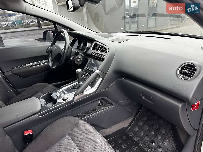 Внедорожник / Кроссовер Peugeot 3008 2011 в Днепре фото 13 Внедорожник / Кроссовер Peugeot 3008 2011 в Днепре