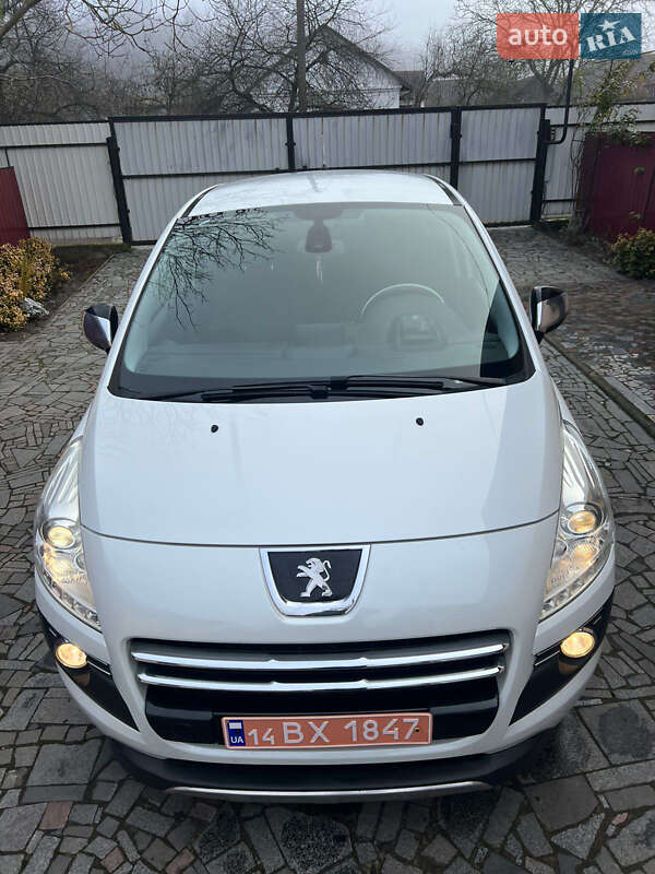 Позашляховик / Кросовер Peugeot 3008 2013 в Шептицькому
