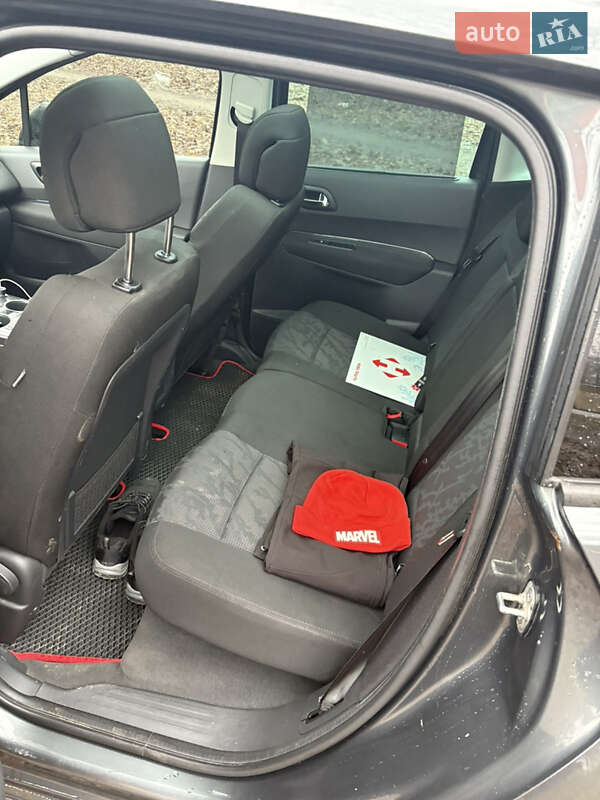 Позашляховик / Кросовер Peugeot 3008 2010 в Глобиному фото 7 Позашляховик / Кросовер Peugeot 3008 2010 в Глобиному