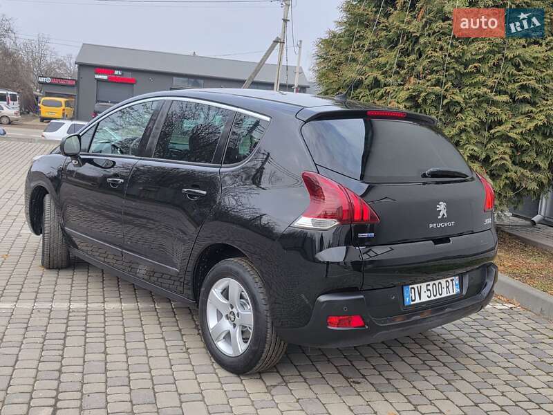 Позашляховик / Кросовер Peugeot 3008 2016 в Івано-Франківську