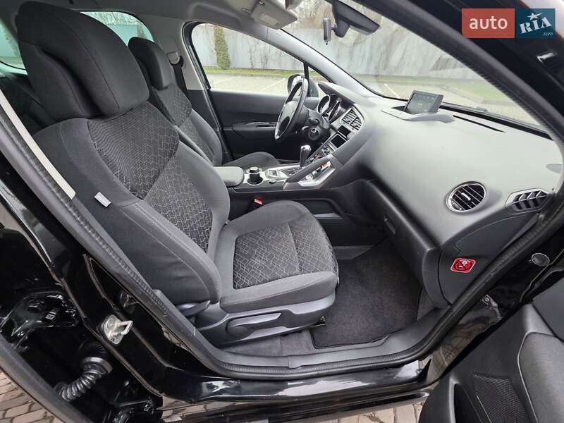 Позашляховик / Кросовер Peugeot 3008 2016 в Івано-Франківську