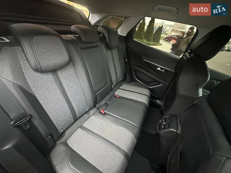 Внедорожник / Кроссовер Peugeot 3008 2018 в Житомире