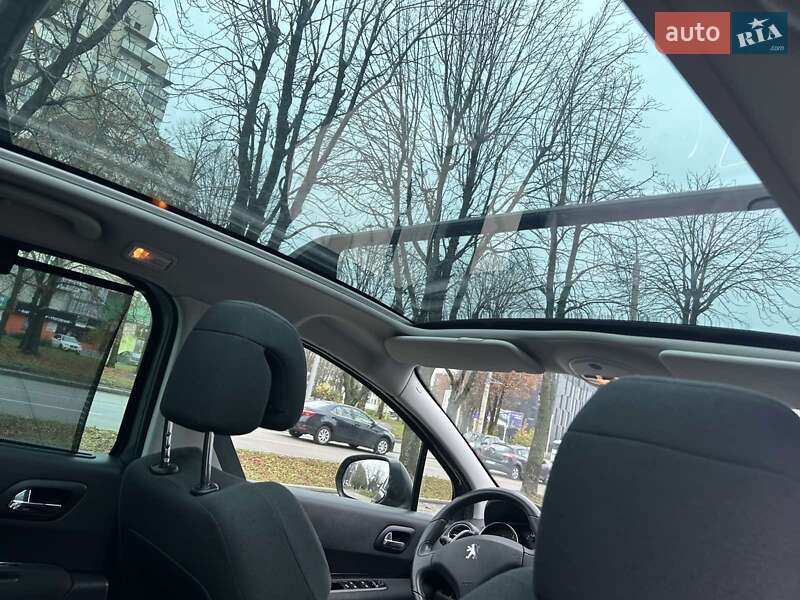 Внедорожник / Кроссовер Peugeot 3008 2012 в Ровно