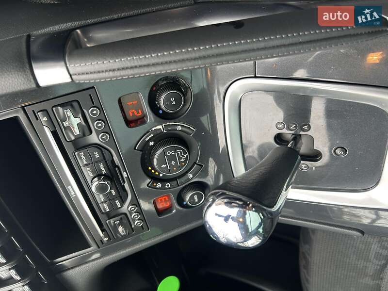 Внедорожник / Кроссовер Peugeot 3008 2012 в Ровно