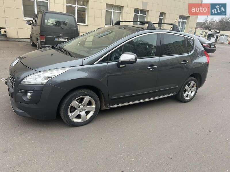Внедорожник / Кроссовер Peugeot 3008 2012 в Ровно