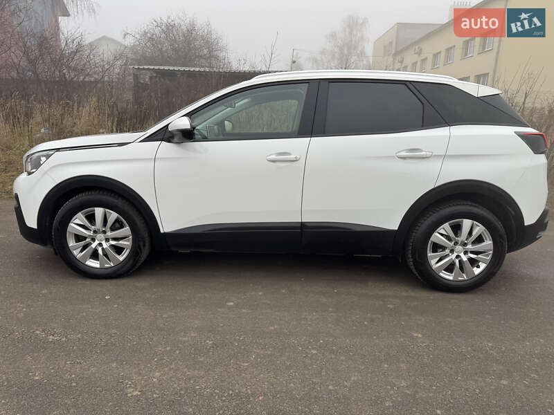 Позашляховик / Кросовер Peugeot 3008 2017 в Рівному