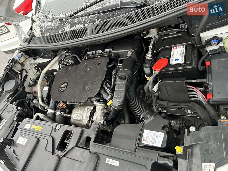 Позашляховик / Кросовер Peugeot 3008 2019 в Полтаві