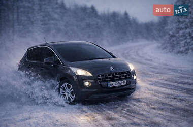 Позашляховик / Кросовер Peugeot 3008 2012 в Рівному