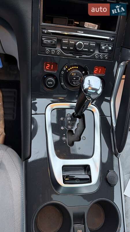 Позашляховик / Кросовер Peugeot 3008 2010 в Тернополі