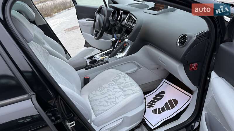 Позашляховик / Кросовер Peugeot 3008 2010 в Тернополі