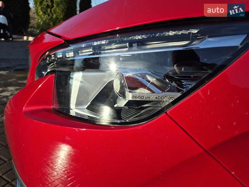 Позашляховик / Кросовер Peugeot 3008 2018 в Дубні