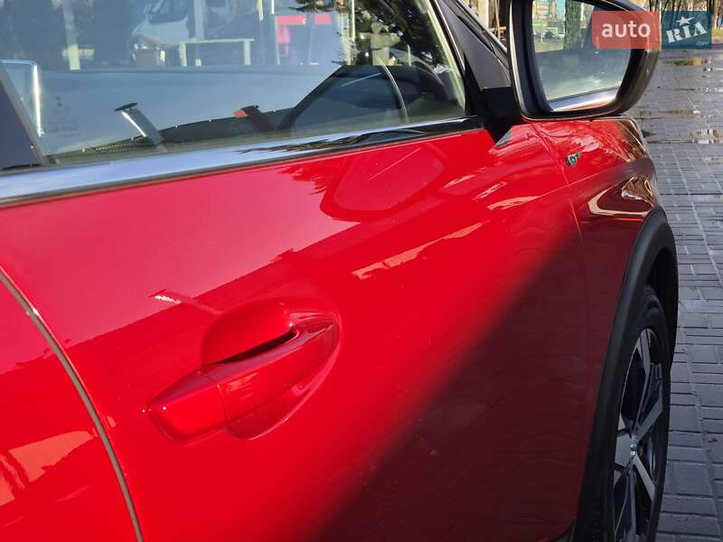 Позашляховик / Кросовер Peugeot 3008 2018 в Дубні