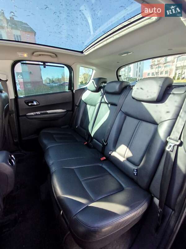 Позашляховик / Кросовер Peugeot 3008 2009 в Долині