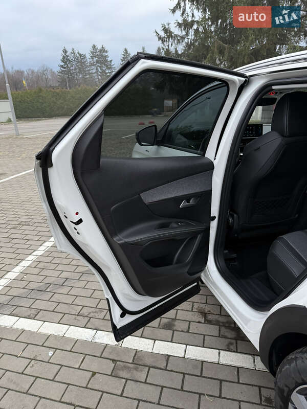 Позашляховик / Кросовер Peugeot 3008 2021 в Луцьку