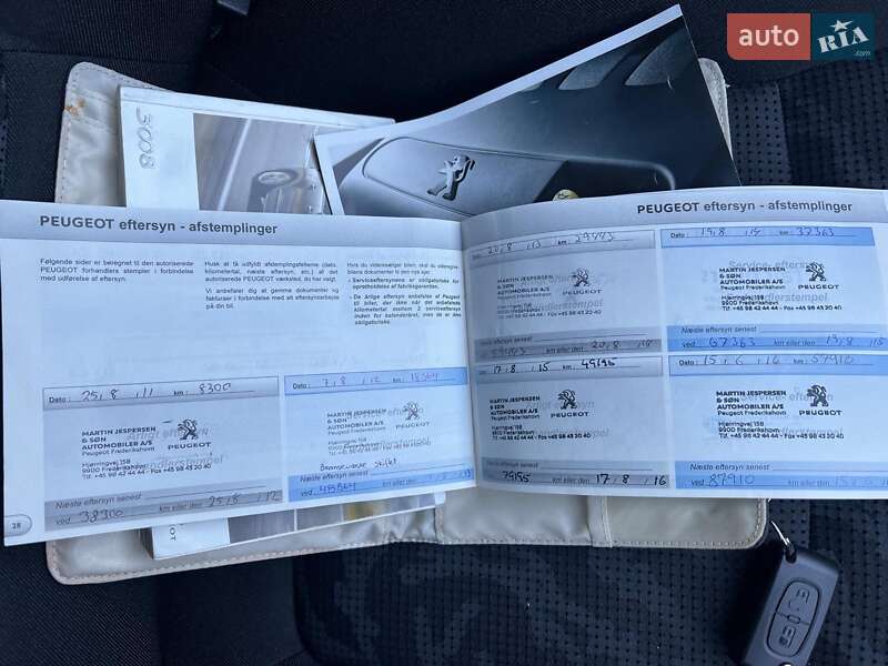 Позашляховик / Кросовер Peugeot 3008 2011 в Луцьку