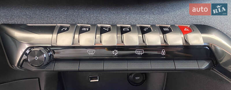 Позашляховик / Кросовер Peugeot 3008 2020 в Львові