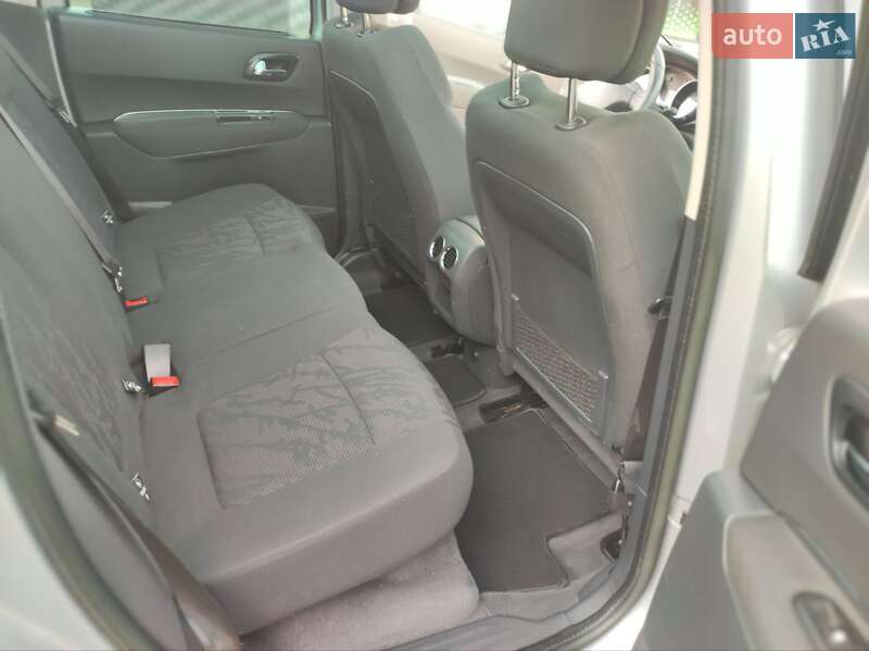 Позашляховик / Кросовер Peugeot 3008 2013 в Тернополі