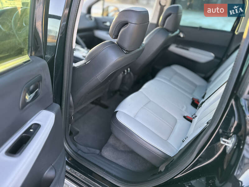 Позашляховик / Кросовер Peugeot 3008 2012 в Нововолинську фото 13 Позашляховик / Кросовер Peugeot 3008 2012 в Нововолинську