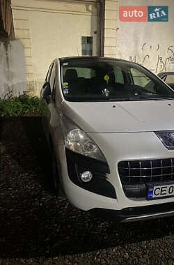 Позашляховик / Кросовер Peugeot 3008 2013 в Чернівцях