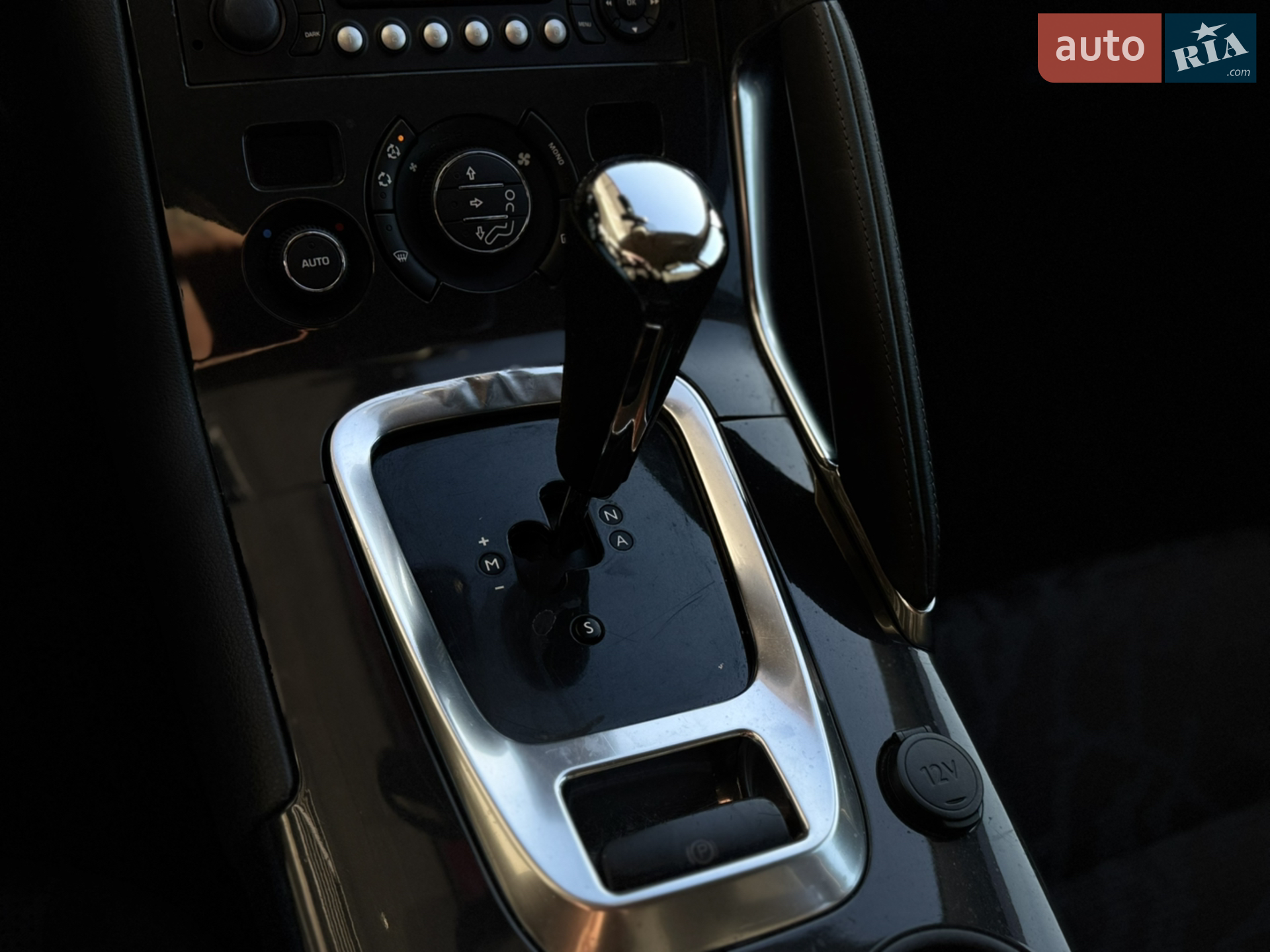 2012 Peugeot 3008 - мініатюра 11