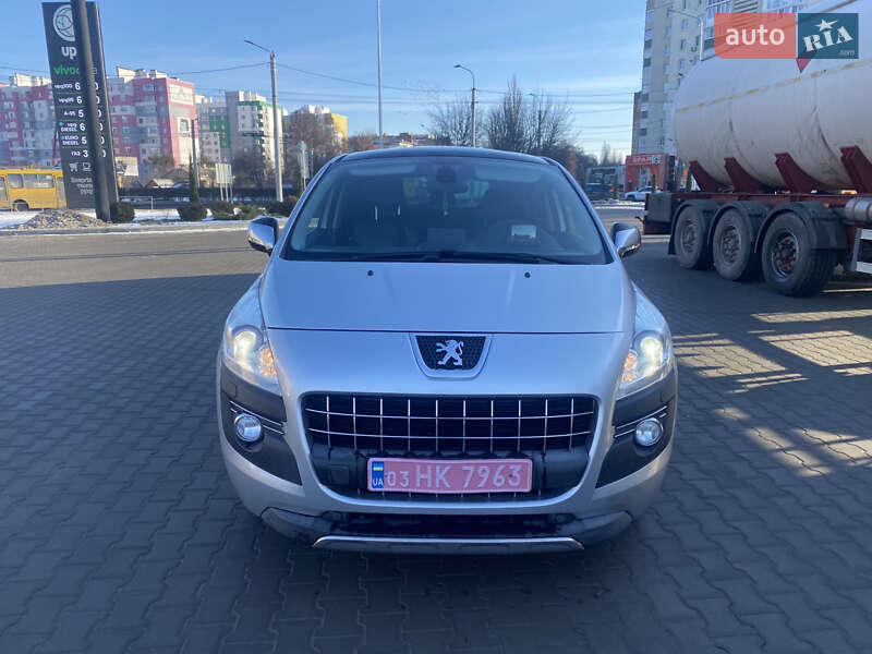 Позашляховик / Кросовер Peugeot 3008 2010 в Луцьку фото 3 Позашляховик / Кросовер Peugeot 3008 2010 в Луцьку
