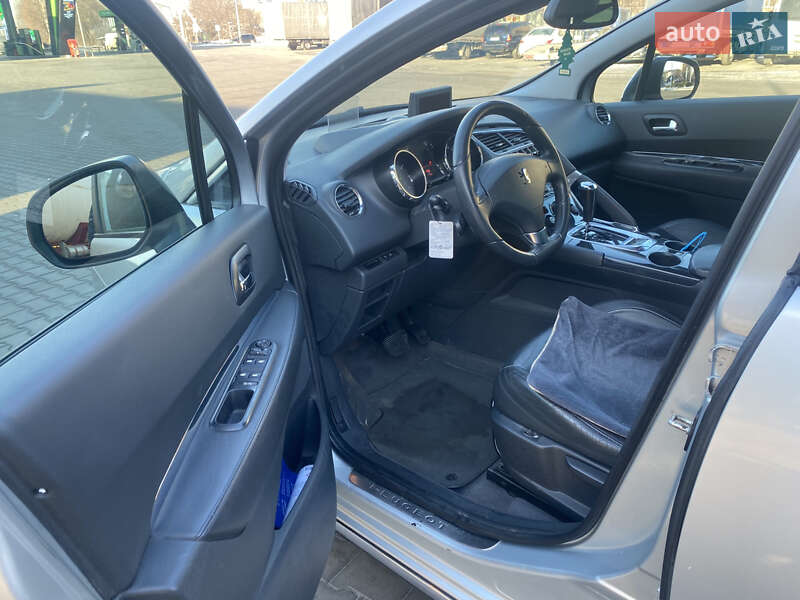 Позашляховик / Кросовер Peugeot 3008 2010 в Луцьку фото 10 Позашляховик / Кросовер Peugeot 3008 2010 в Луцьку