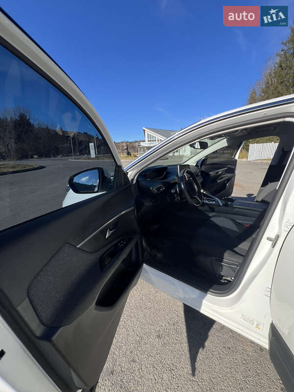 Позашляховик / Кросовер Peugeot 3008 2018 в Верховині