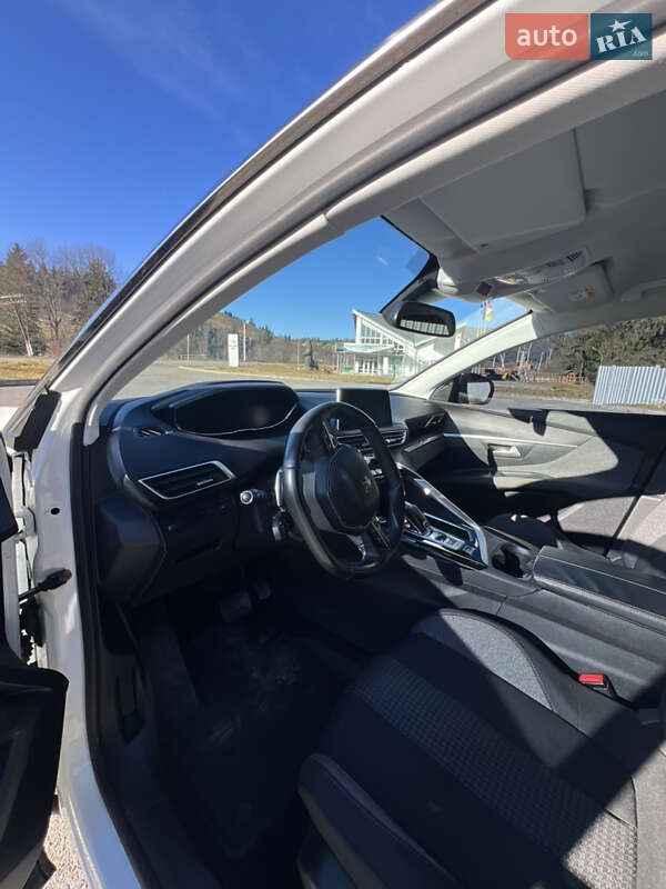 Позашляховик / Кросовер Peugeot 3008 2018 в Верховині