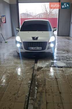 Внедорожник / Кроссовер Peugeot 3008 2011 в Бурштыне