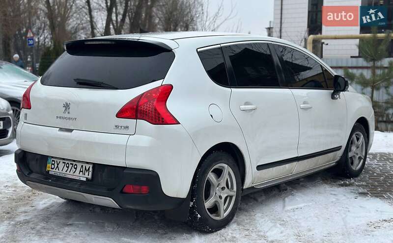 Внедорожник / Кроссовер Peugeot 3008 2012 в Хмельницком