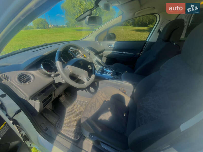 Внедорожник / Кроссовер Peugeot 3008 2012 в Хмельницком